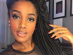 La merveilleuse chanteuse Iza est élue l’une des plus sexy du Brésil dans une compilation de vidéos de fesses épicées.