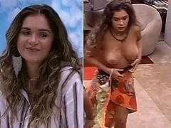 Est devenue folle et elle s’est mise à l’aise avec ses seins dans la chambre du chef de la maison.