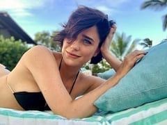 Fernanda Vasconcellos belle actrice nue dans la série