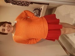 Lili Horny Pussy Nymphet s’est masturbée dans la salle de bain et a ensuite commencé à baiser le gode pendant l’enregistrement d’un show porno fait maison.