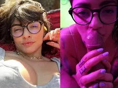 Julice fait une délicieuse branlette à son petit ami