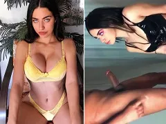 Karina Veiga délicieuse nymphette suçant jusqu’à ce qu’elle avale beaucoup de sperme