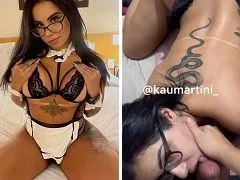 Brune très chaude suçant son ami