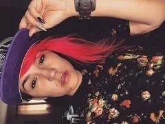 La tatouée Mila Spook, trop délicieuse pour le porno, a sucé la bite de Frotinha avec ardeur, puis l’a baisé jusqu’à ce qu’elle jouisse.