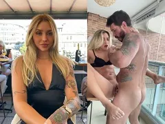 Vidéo porno d’une danseuse d’un célèbre chanteur de country donnant sa chatte à son petit ami sur la table