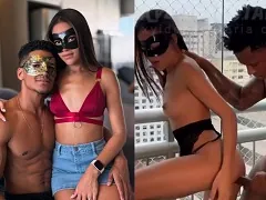 Une jeune fille carioca donne son cul à un homme noir après avoir perdu son petit ami dans un bloc de rue.