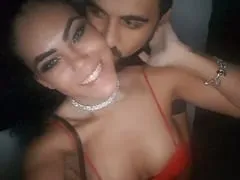 Le couple Rangel et Kinho de Florianópolis – SC qui s’est rencontré dans le monde du swing et qui s’exhibe maintenant sur Internet a pris des photos osées et le canon s’est sensualisé sur vidéo